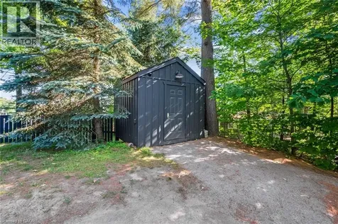 2872 Muskoka Rd 118w Muskoka Lakes ON P0B 1J0