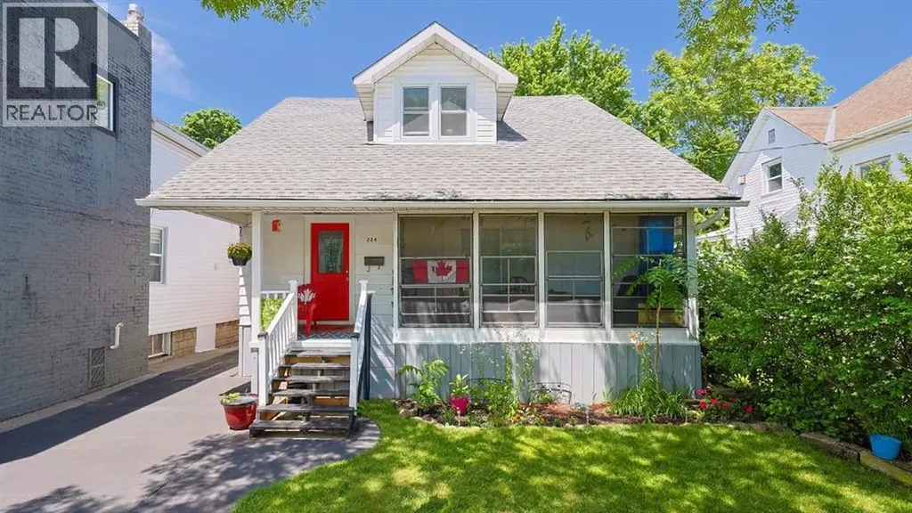 224 Maxwell Street Sarnia ON N7T 5C4