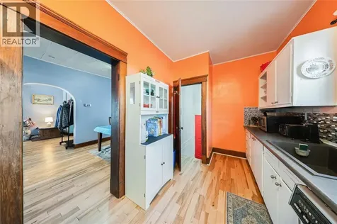 224 Maxwell Street Sarnia ON N7T 5C4