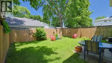 224 Maxwell Street Sarnia ON N7T 5C4