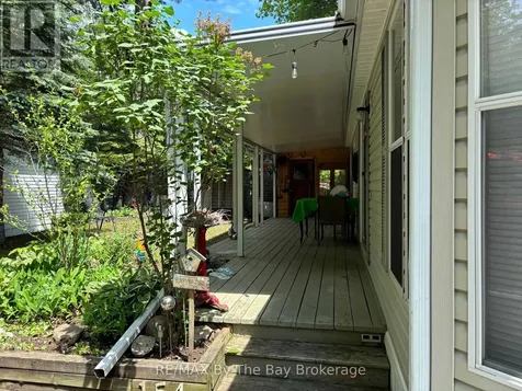 85 Theme Park Drive Wasaga Beach ON L9Z 1X7