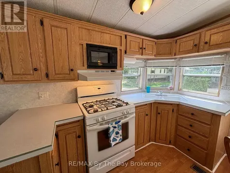 85 Theme Park Drive Wasaga Beach ON L9Z 1X7