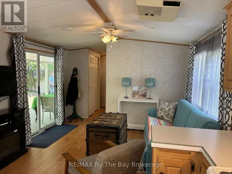 85 Theme Park Drive Wasaga Beach ON L9Z 1X7