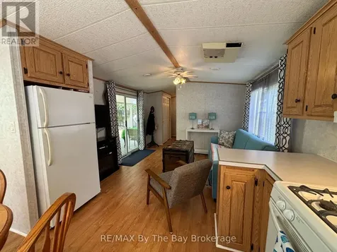 85 Theme Park Drive Wasaga Beach ON L9Z 1X7
