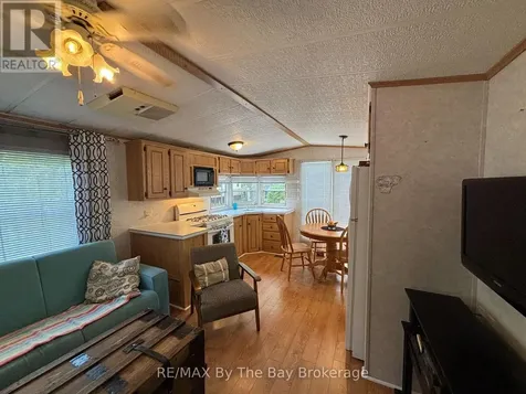 85 Theme Park Drive Wasaga Beach ON L9Z 1X7