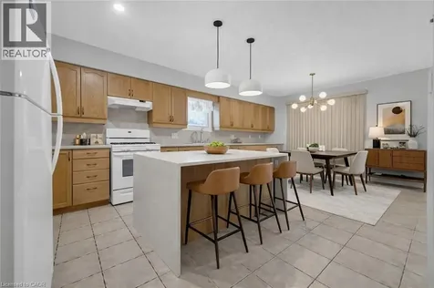 114 Glencliffe Court Kitchener ON N2B 3X1
