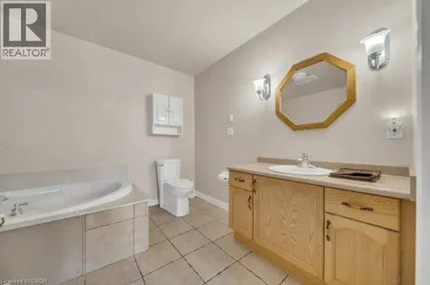 114 Glencliffe Court Kitchener ON N2B 3X1