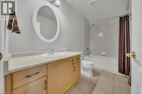 114 Glencliffe Court Kitchener ON N2B 3X1
