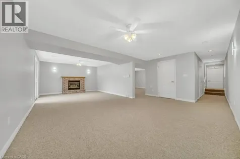 114 Glencliffe Court Kitchener ON N2B 3X1