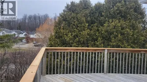 114 Glencliffe Court Kitchener ON N2B 3X1