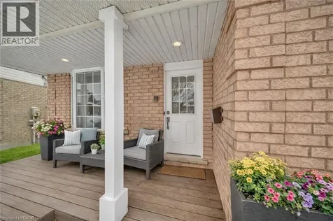 114 Glencliffe Court Kitchener ON N2B 3X1