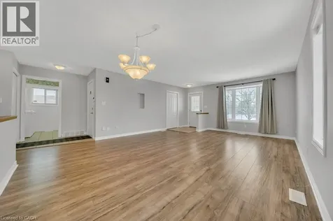 114 Glencliffe Court Kitchener ON N2B 3X1