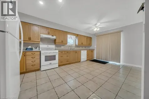 114 Glencliffe Court Kitchener ON N2B 3X1