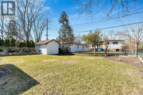 1640 St. Gabriel Windsor ON N9E 1P1