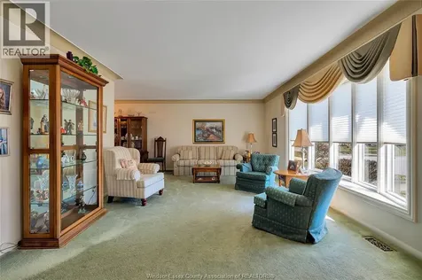 1640 St. Gabriel Windsor ON N9E 1P1