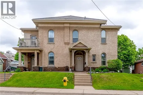 23 Lyons Avenue Brantford ON N3R 4P8