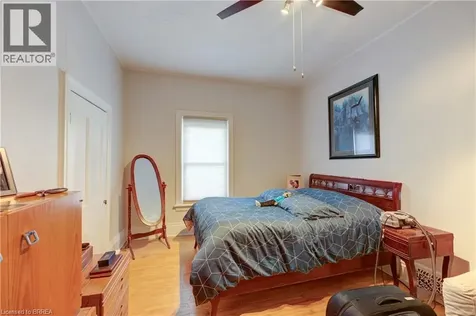 23 Lyons Avenue Brantford ON N3R 4P8