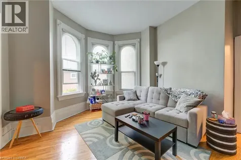 23 Lyons Avenue Brantford ON N3R 4P8