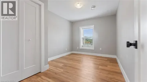 302 Colborne Street Brantford ON N3S 3M9