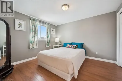 758 Victoria Terrace Fergus ON N1M 3E7