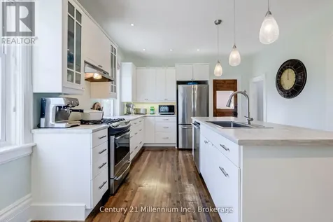 439 Birch Street Collingwood ON L9Y 2W4