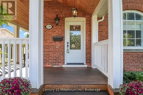 439 Birch Street Collingwood ON L9Y 2W4