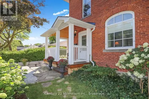 439 Birch Street Collingwood ON L9Y 2W4