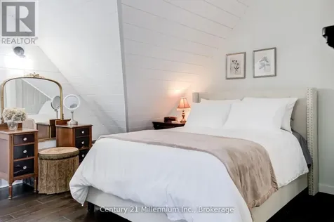439 Birch Street Collingwood ON L9Y 2W4