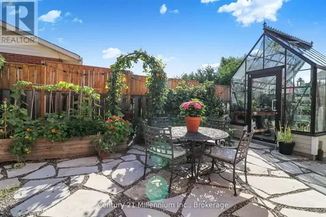 439 Birch Street Collingwood ON L9Y 2W4