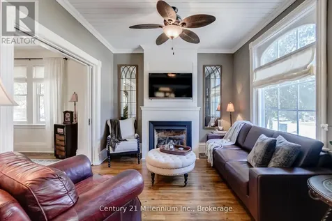 439 Birch Street Collingwood ON L9Y 2W4