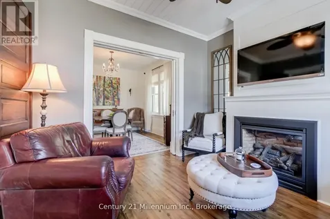 439 Birch Street Collingwood ON L9Y 2W4