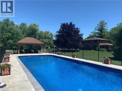 3918 Maddaugh Road Puslinch ON N0B 2J0
