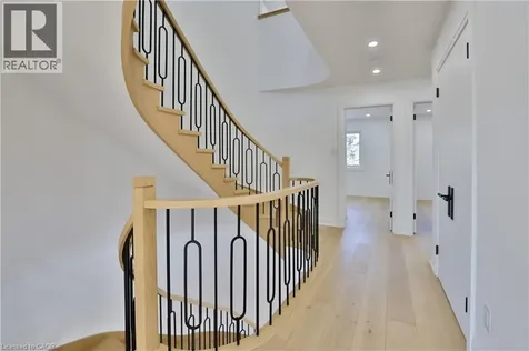63 Tradewind Drive Oakville ON L6L 6K8