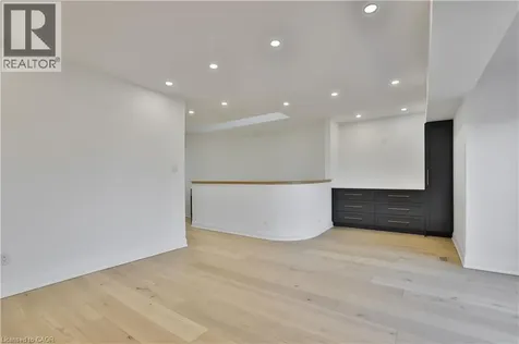 63 Tradewind Drive Oakville ON L6L 6K8