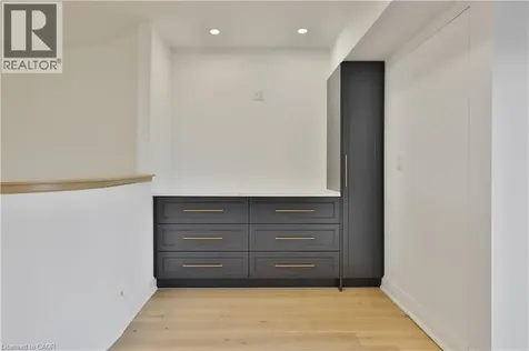 63 Tradewind Drive Oakville ON L6L 6K8