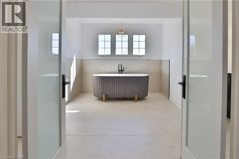 63 Tradewind Drive Oakville ON L6L 6K8