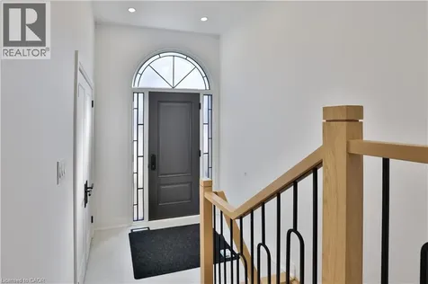 63 Tradewind Drive Oakville ON L6L 6K8