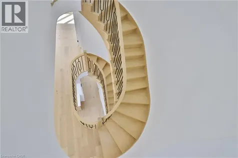 63 Tradewind Drive Oakville ON L6L 6K8