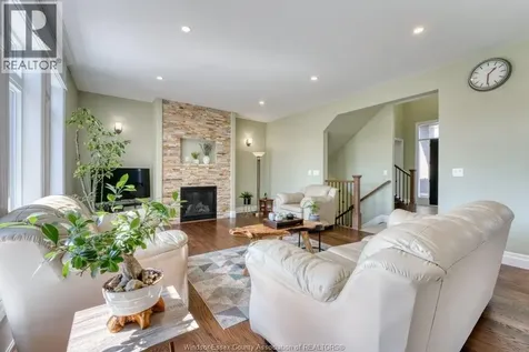 525 Maguire Street Windsor ON N9E 0A6