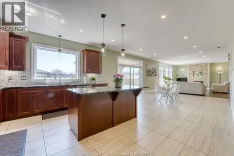 525 Maguire Street Windsor ON N9E 0A6