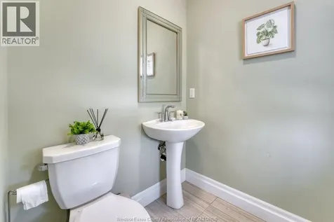 525 Maguire Street Windsor ON N9E 0A6
