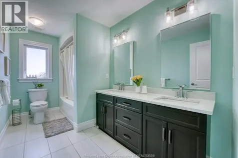 525 Maguire Street Windsor ON N9E 0A6