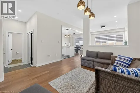 25 Wintergreen Crescent Haldimand ON N3W 0H9