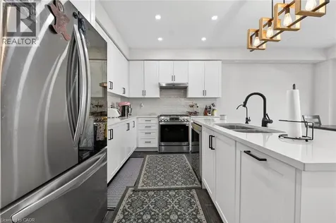 25 Wintergreen Crescent Haldimand ON N3W 0H9