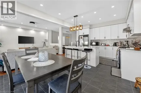 25 Wintergreen Crescent Haldimand ON N3W 0H9