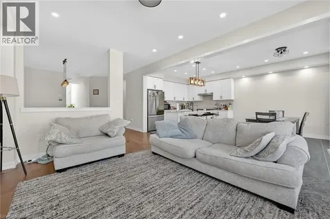 25 Wintergreen Crescent Haldimand ON N3W 0H9