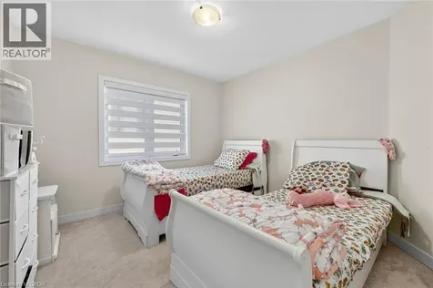 25 Wintergreen Crescent Haldimand ON N3W 0H9