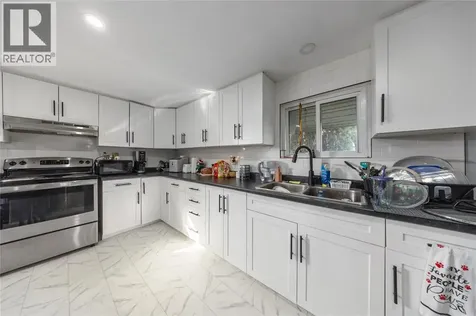 2 Daniels Place Chatham ON N7M 4P5