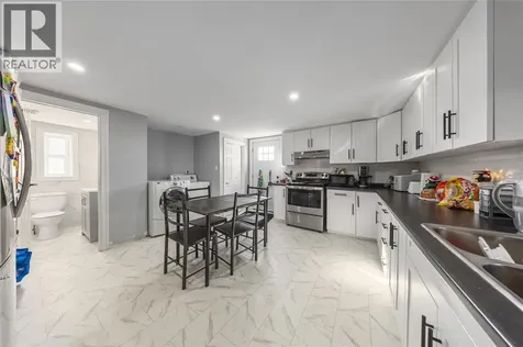 2 Daniels Place Chatham ON N7M 4P5