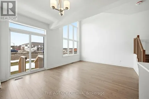 1132 Spoor Street Ottawa ON K2K 1X7